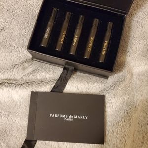 *BRAND NEW* PARFUMS de MARLY sample set